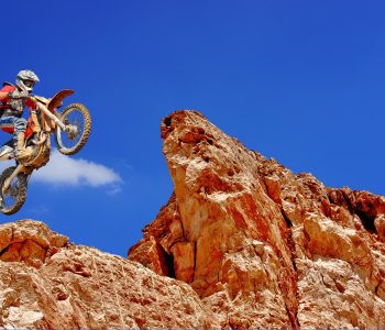 motocross-3158085_1920